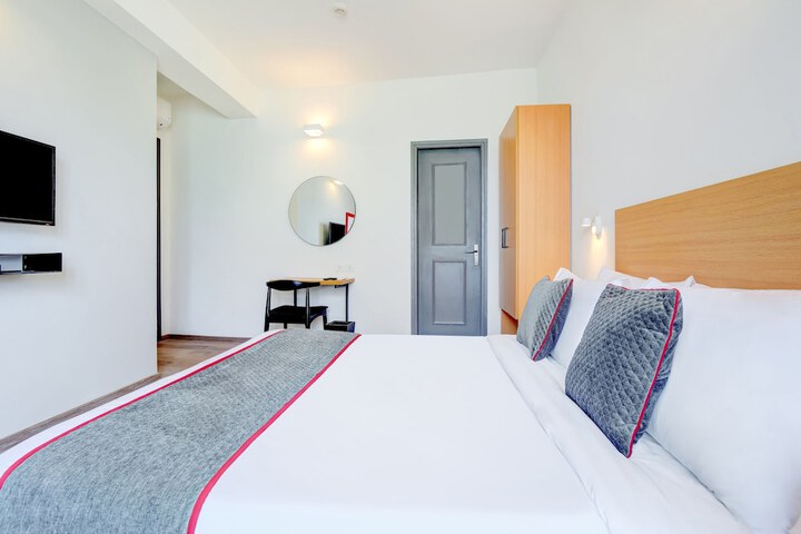 Room 12 of 44