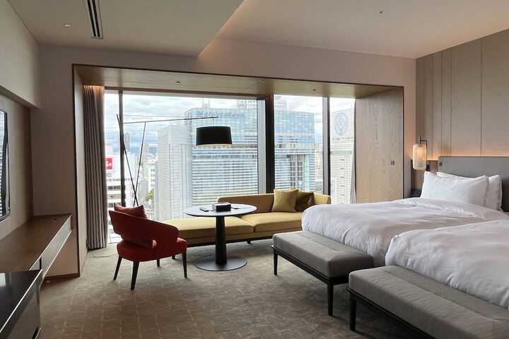 Room 45 of 98