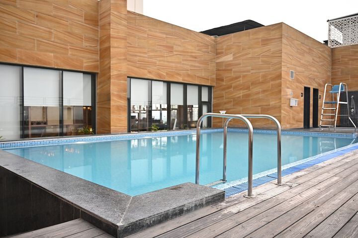 Pool 57 of 118