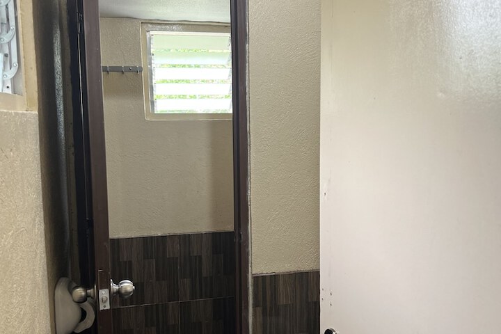 Room 80 of 160