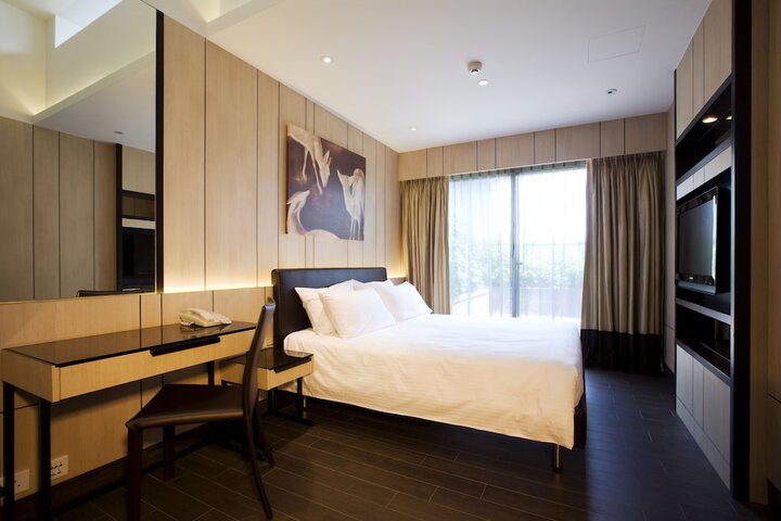Room 4 of 45