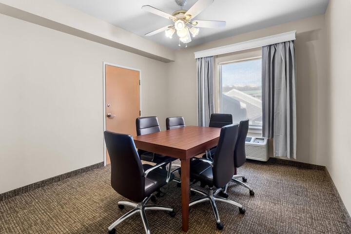 Room 25 of 60