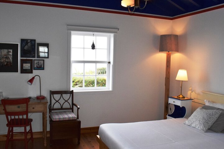 Room 18 of 101