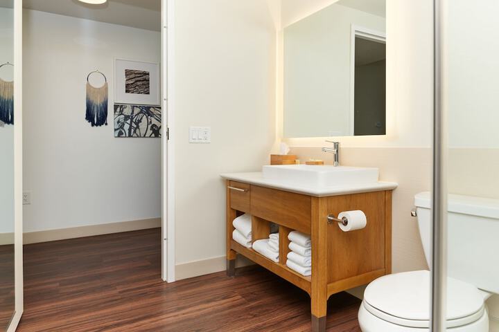 Clean Restrooms