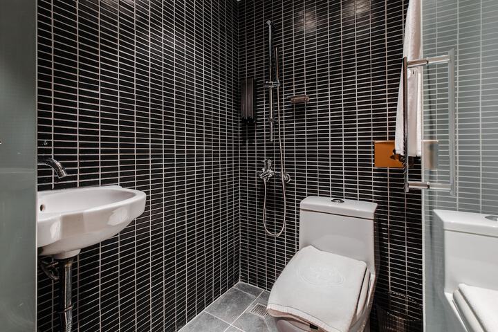 Room 40 of 59