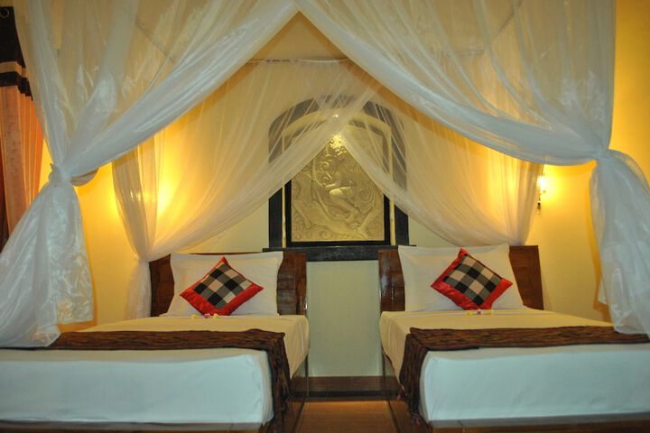 Room 4 of 81