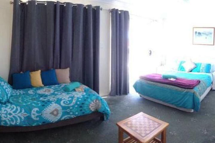 Room 4 of 20