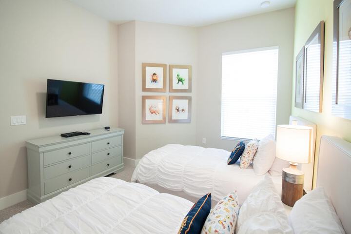 Room 19 of 44