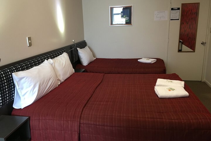 Room 35 of 70
