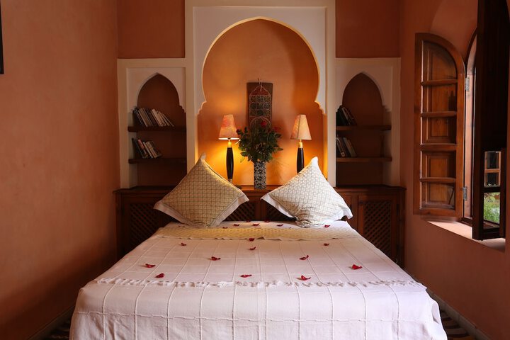 Room 10 of 52