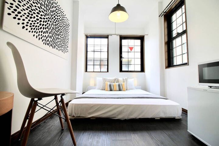 Room 30 of 52