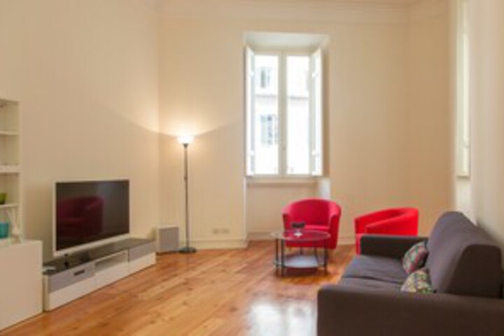 Room 12 of 22