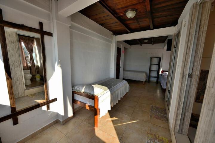 Room 13 of 41