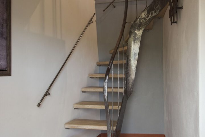 Room 10 of 25