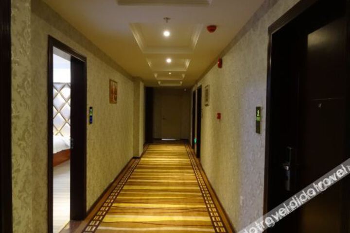 Hotel Interior 13 of 29