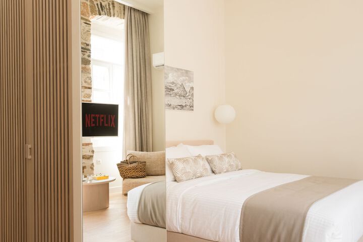 Room 14 of 50