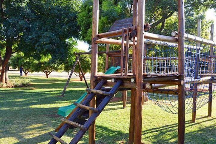 Childrens Activities 19 of 33