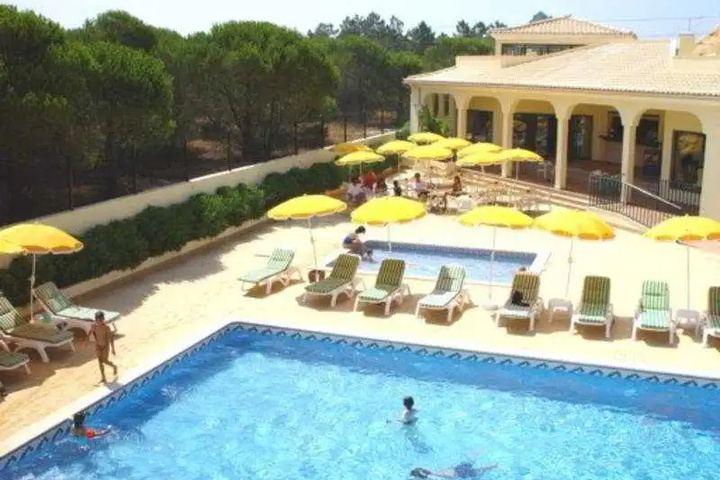 Pool 2 of 12