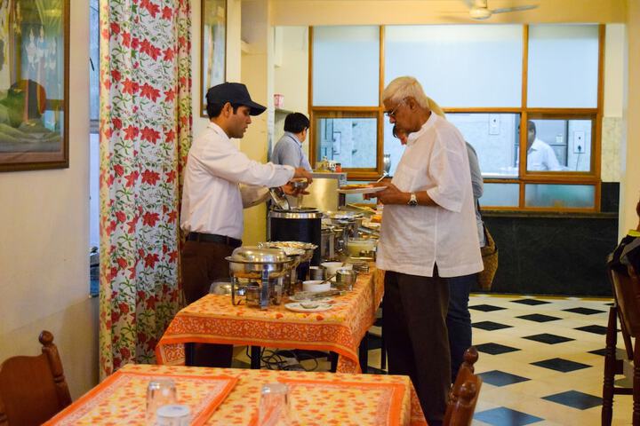 Breakfast/Coffee Service 121 of 183