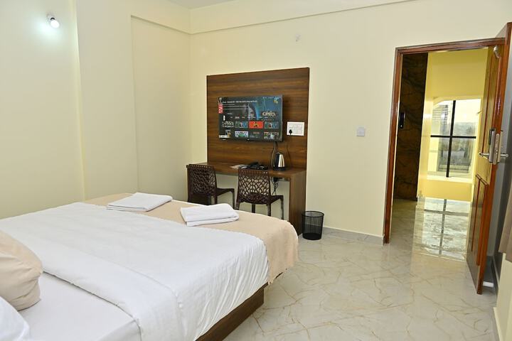 Room 7 of 15