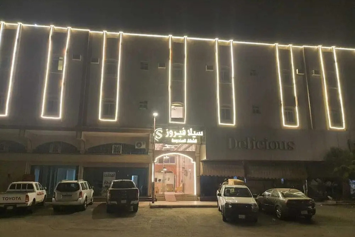 Hotel 4 of 6