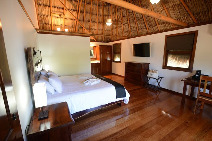 Room 7 of 75