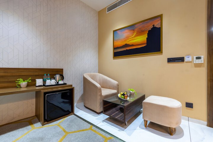 Room 21 of 41