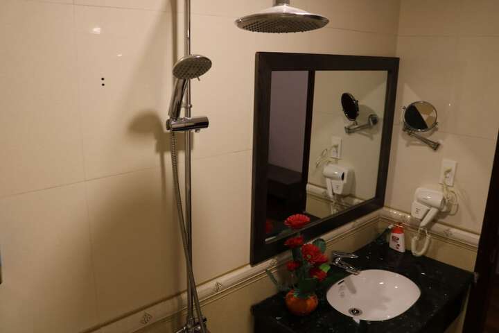 Room 22 of 22