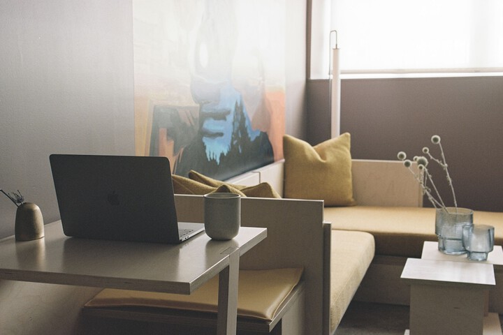 Room 43 of 63
