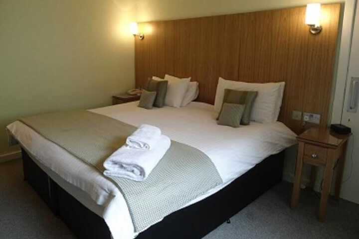 Room 3 of 45