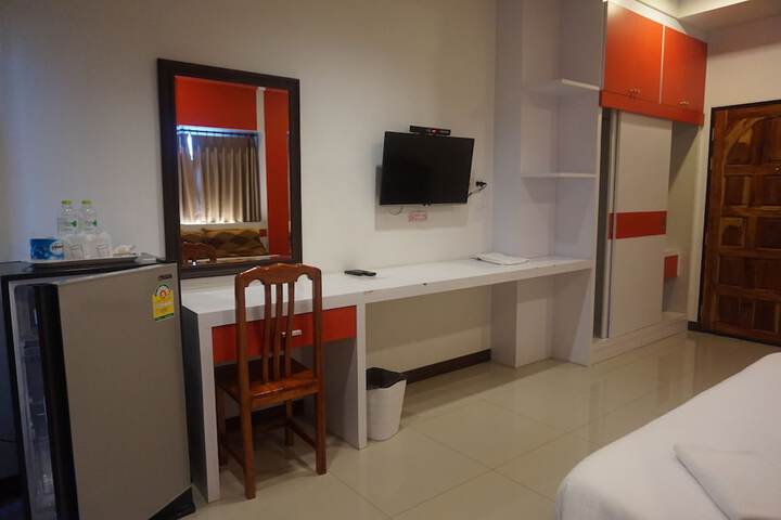 Room 17 of 29
