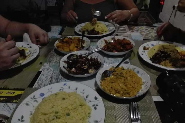 Dining 26 of 44