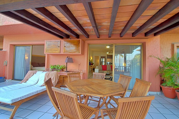 Terrace/Patio 34 of 46