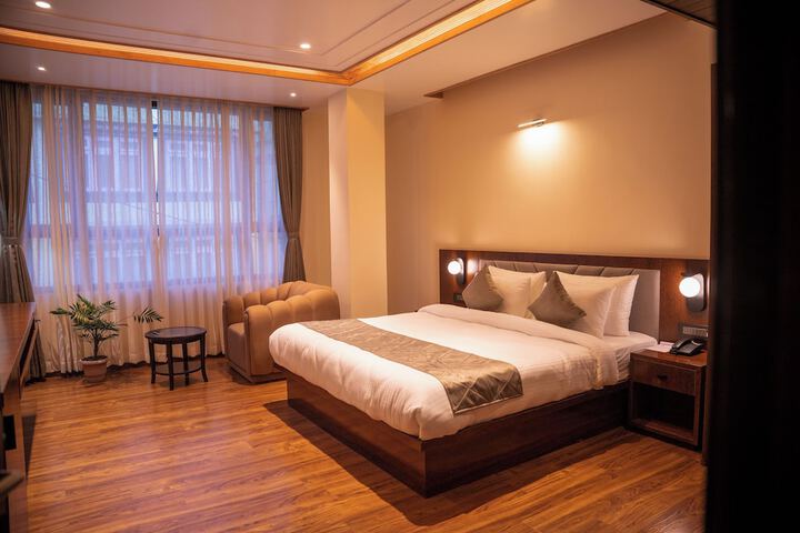 Room 9 of 41