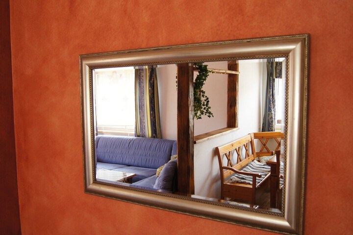 Room 15 of 86
