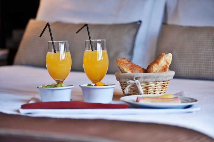 Breakfast/Coffee Service 63 of 92
