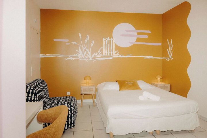 Room 40 of 79