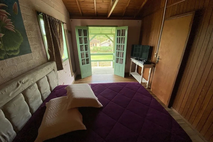 Room 3 of 14