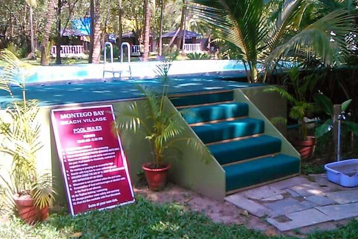Pool 79 of 193