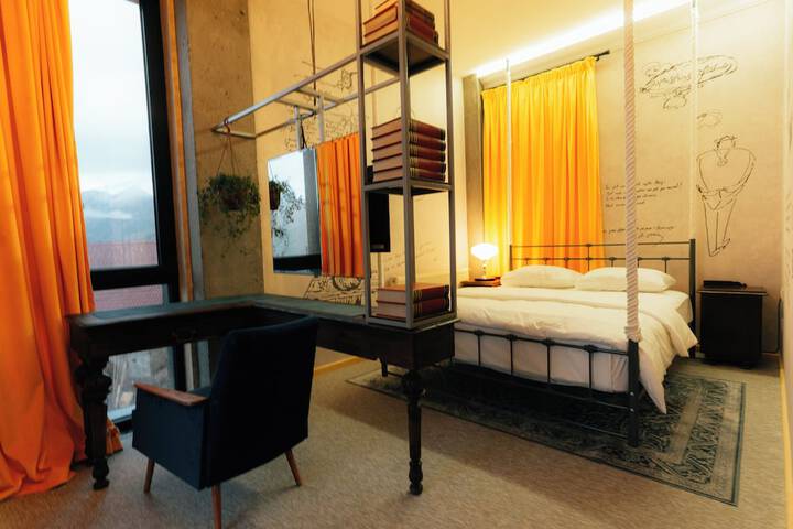 Room 40 of 75