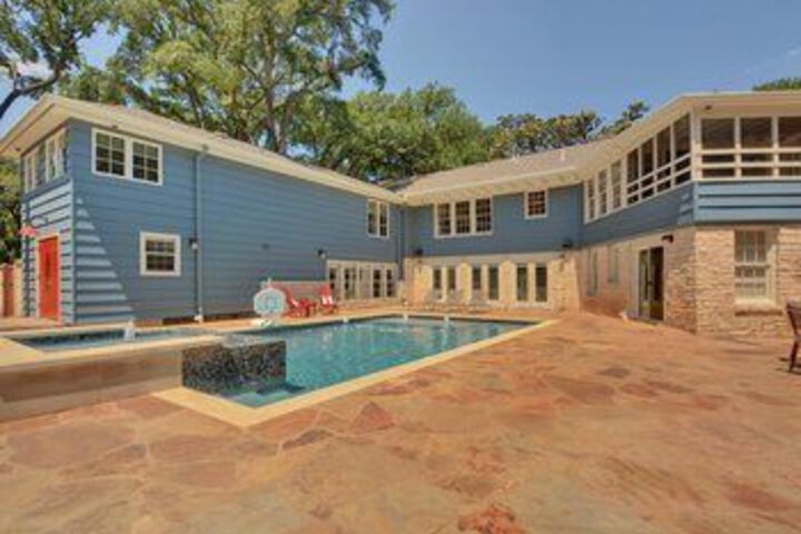 Pool 21 of 22