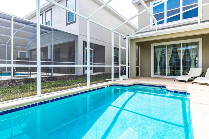Championsgate 5br Pool Home Near Disney