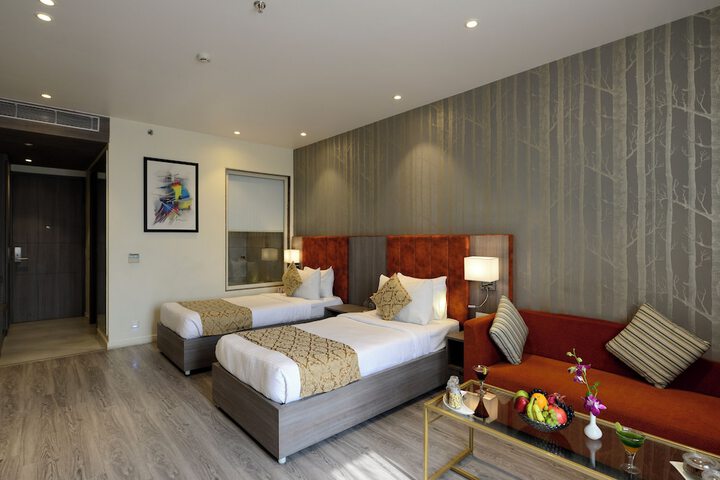 Room 17 of 52