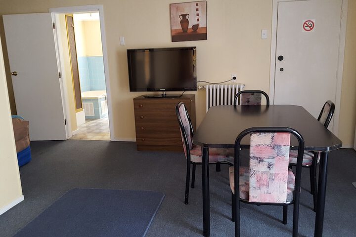 Room 22 of 46