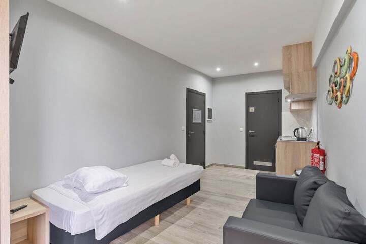 Room 21 of 61