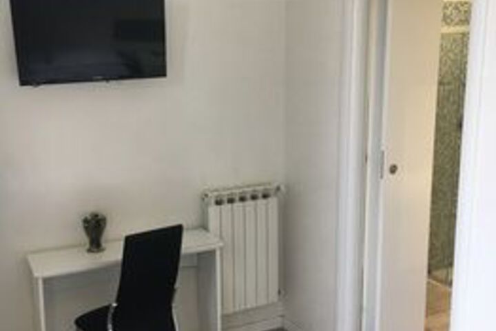 Room 13 of 14