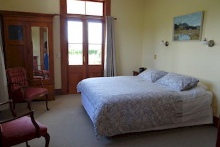 Room 14 of 26