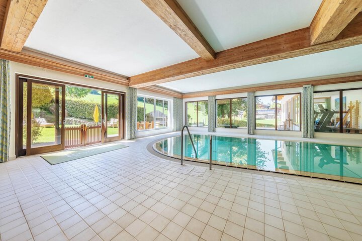 Pool 38 of 72