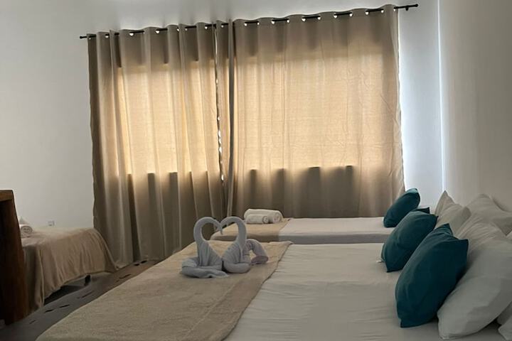 Room 3 of 37