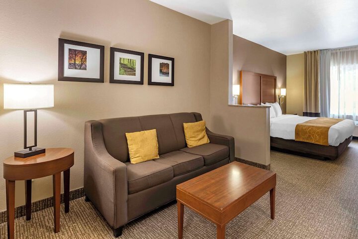 2 Queen Beds Efficiency Suite (2 of 9)